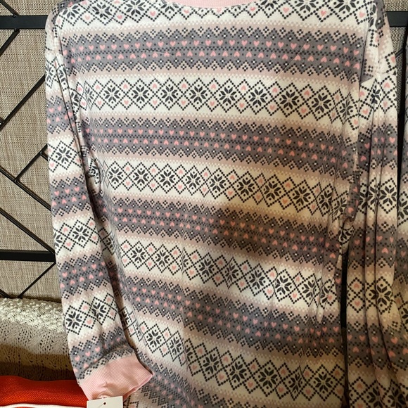 🛍🛍🛍 NWT KENSIE NWT 2-PC PAJAMAS SET 🛍🛍🛍 - Picture 4 of 7